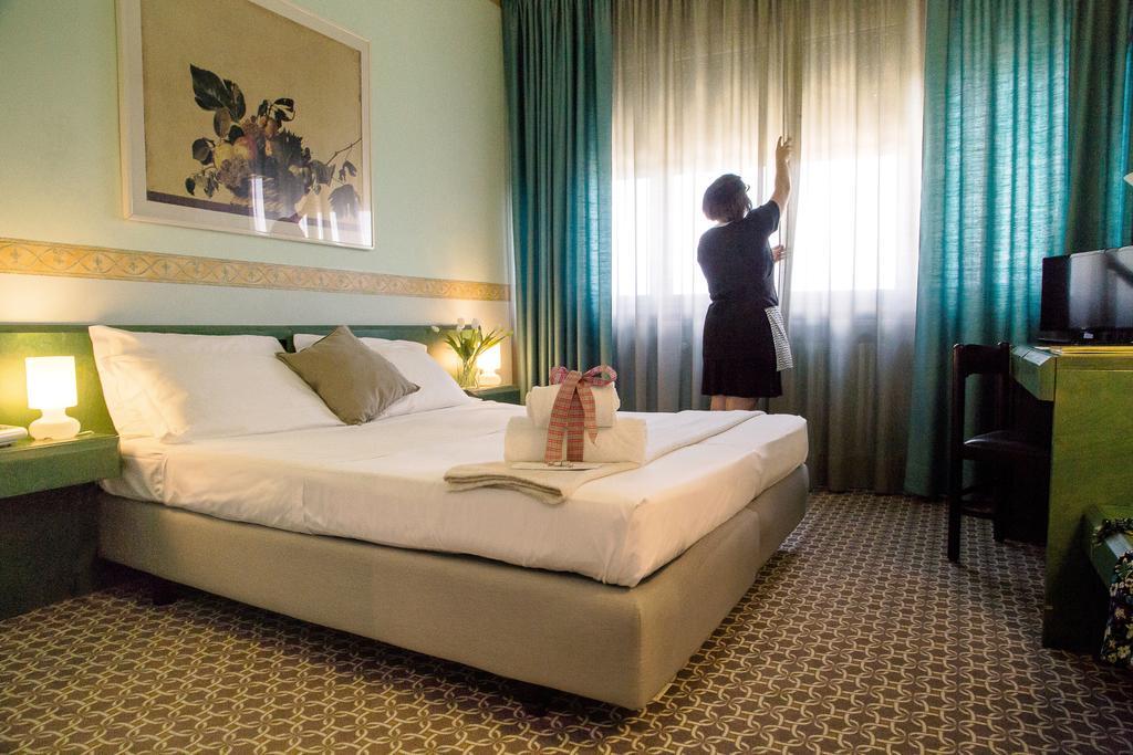 Hotel Salera Asti Buitenkant foto