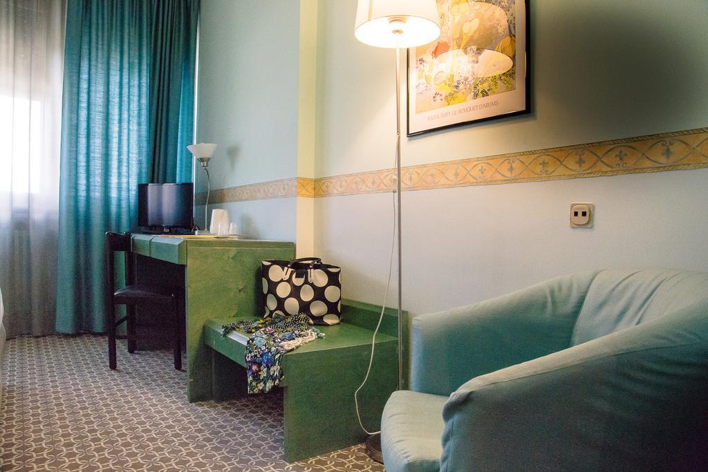 Hotel Salera Asti Buitenkant foto