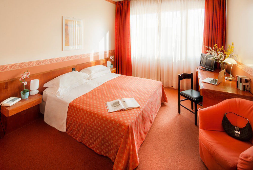 Hotel Salera Asti Buitenkant foto