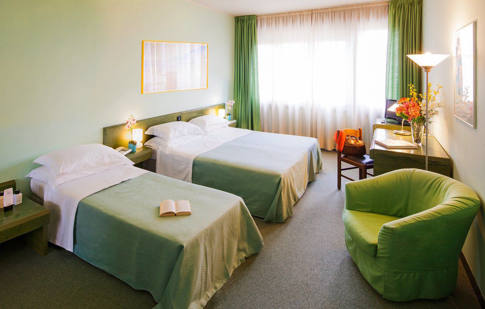 Hotel Salera Asti Buitenkant foto